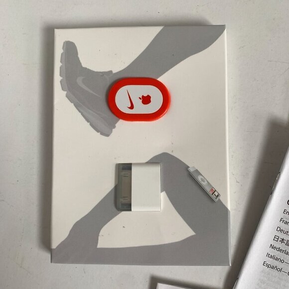 Apple Nike+ A1193 Shoe Insert New in Package - Picture 3 of 6